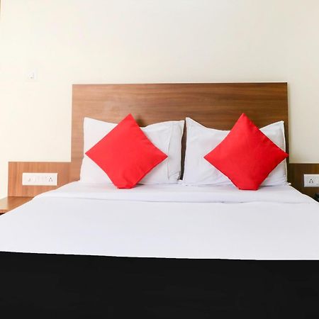 Hotel O Champion Comfort Near Hosahalli Metro Station Bangalore Buitenkant foto