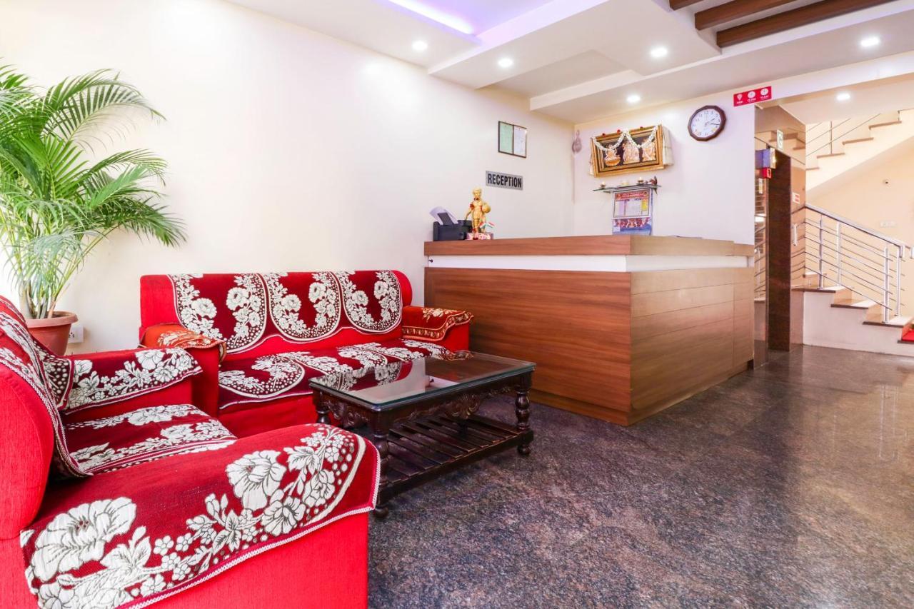 Hotel O Champion Comfort Near Hosahalli Metro Station Bangalore Buitenkant foto