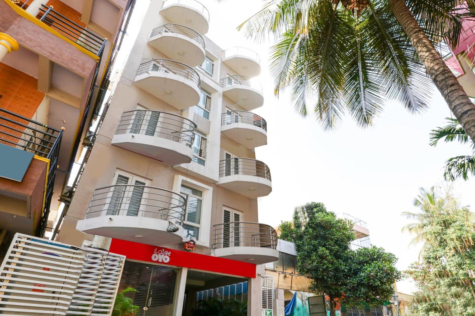Hotel O Champion Comfort Near Hosahalli Metro Station Bangalore Buitenkant foto